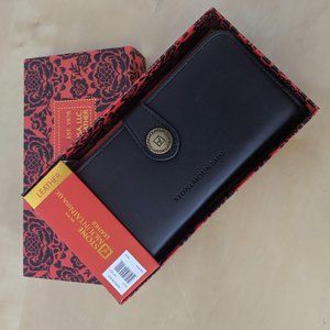 Stone Mountain Leather Wallet